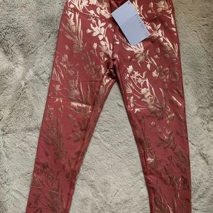 Fabletics Salar Capri yoga pants